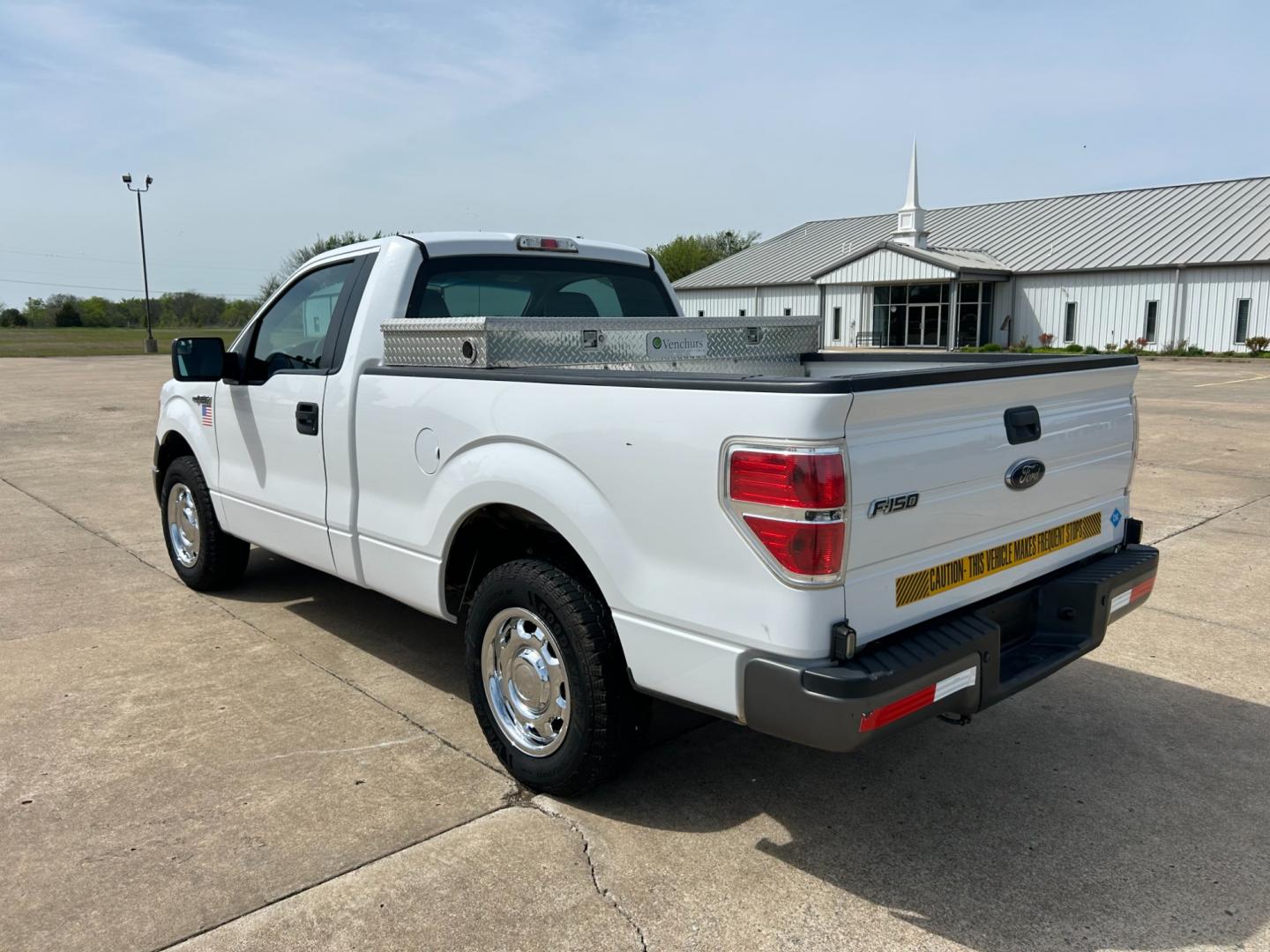 2014 White /Gray Ford F-150 (1FTMF1CM5EK) with an 3.7L V6 DOHC 24V engine, 6-Speed Automatic transmission, located at 17760 Hwy 62, Morris, OK, 74445, (918) 733-4887, 35.609104, -95.877060 - 2014 FORD F-150 XL 6.5-ft. BED HAS A 3.7L V6 ENGINGE, 2WD BI-FUEL (RUNS ON BOTH CNG OR GASOLINE) FEATURES MANUAL WINDOWS, MANUAL LOCKS, MANUAL MIRRORS, AM/FM STEREO, SIRIUS RADIO, CD PLAYER, AUXILLIARY PORT, CRUISE CONTROL, TRACTION CONTROL, MULTI-FUNCTIONING STEERING WHEEL CONTROLS, BEDLINER. IT RU - Photo#6